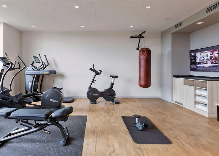 Courtyard By Marriott Oberpfaffenhofen Munich South Hotel Gilching