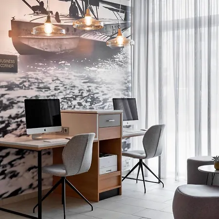 Courtyard By Marriott Oberpfaffenhofen Munich South Отель 4*
