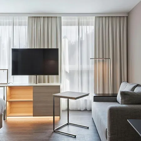 Courtyard By Marriott Oberpfaffenhofen Munich South 4* Гильхинг