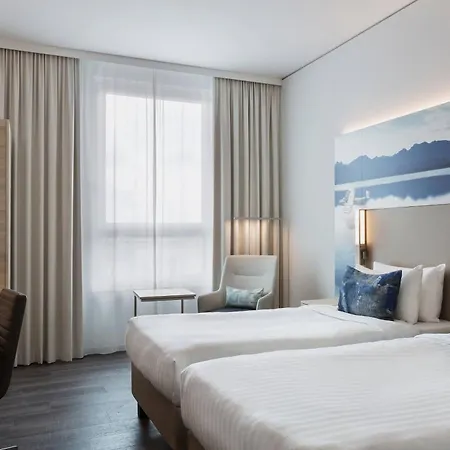 Courtyard By Marriott Oberpfaffenhofen Munich South Hotel Gilching