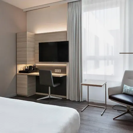 ホテル Courtyard By Marriott Oberpfaffenhofen Munich South ギルヒング