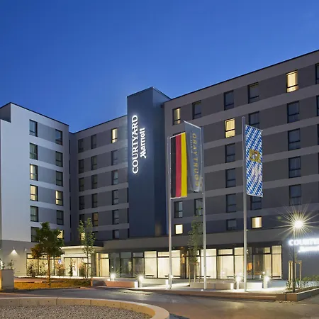 Courtyard By Marriott Oberpfaffenhofen Munich South ホテル ギルヒング