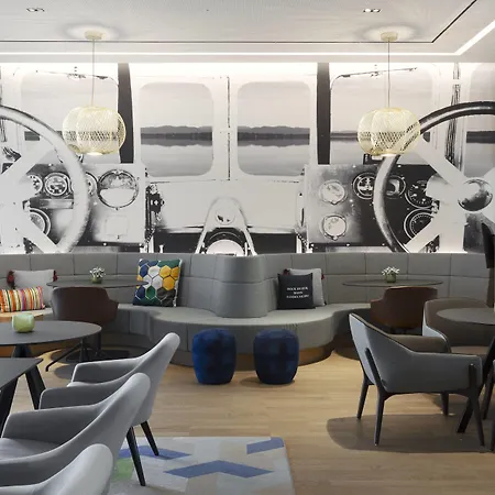 Hotel Courtyard By Marriott Oberpfaffenhofen Munich South Gilching