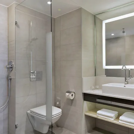 Courtyard By Marriott Oberpfaffenhofen Munich South Hotel 4*