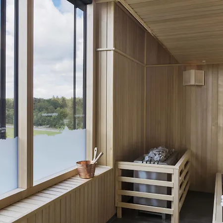 Hotel Courtyard By Marriott Oberpfaffenhofen Munich South 4*