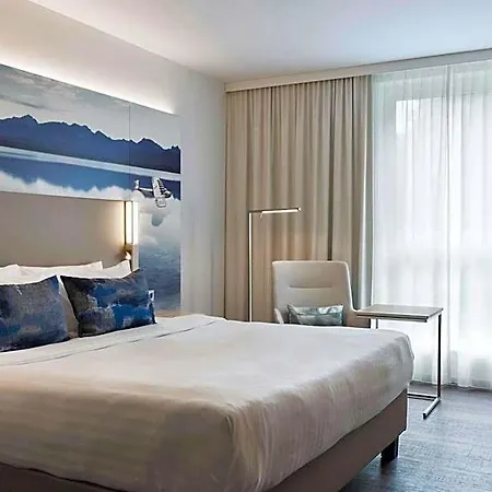 Courtyard By Marriott Oberpfaffenhofen Munich South Hotel 4*