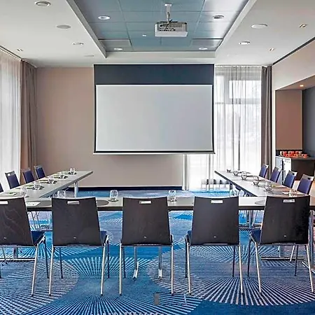 Courtyard By Marriott Oberpfaffenhofen Munich South