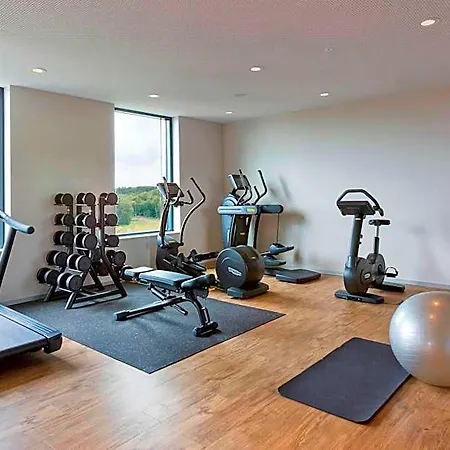 Courtyard By Marriott Oberpfaffenhofen Munich South Hotel 4*