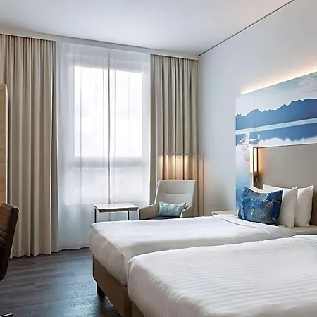 Courtyard By Marriott Oberpfaffenhofen Munich South Hotel Gilching