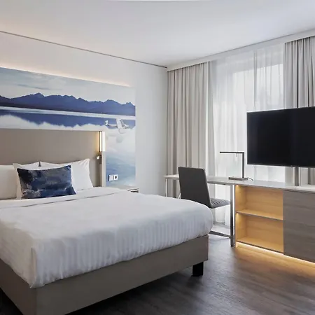 ホテル Courtyard By Marriott Oberpfaffenhofen Munich South