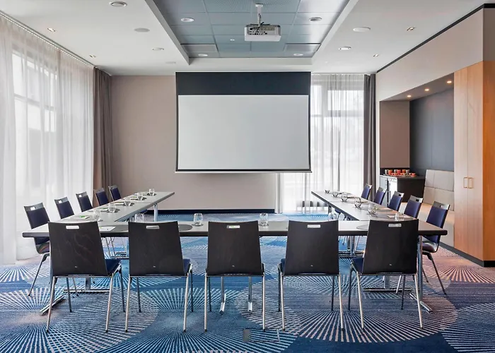 호텔 Courtyard By Marriott Oberpfaffenhofen Munich South 4*