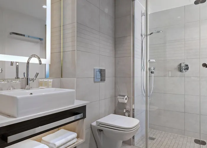 호텔 Courtyard By Marriott Oberpfaffenhofen Munich South 길힝