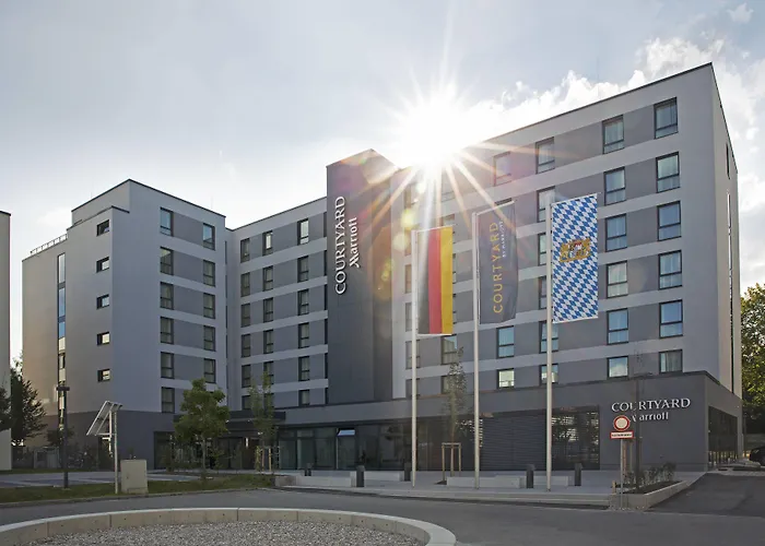 Courtyard By Marriott Oberpfaffenhofen Munich South 길힝