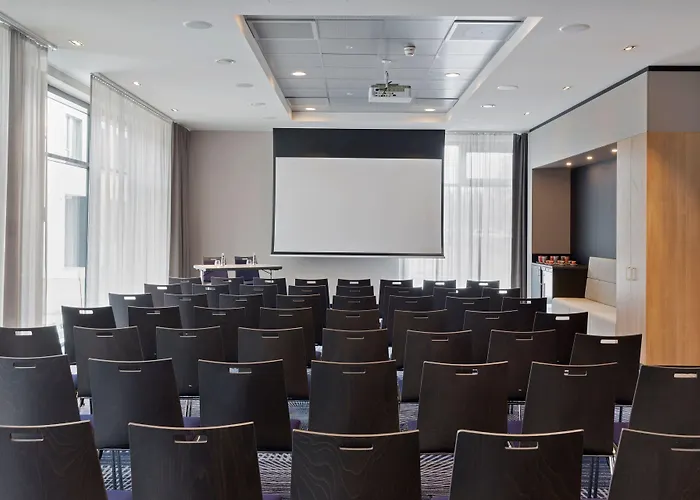 Courtyard By Marriott Oberpfaffenhofen Munich South 호텔 4*