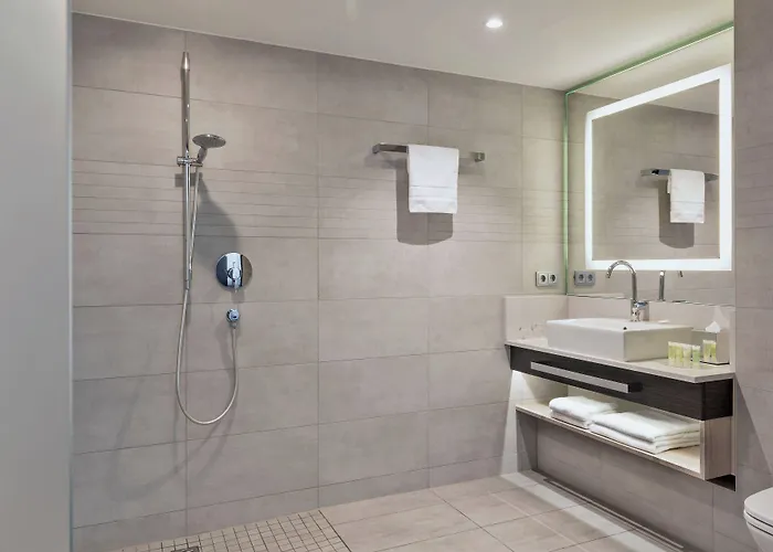 호텔 Courtyard By Marriott Oberpfaffenhofen Munich South 4*