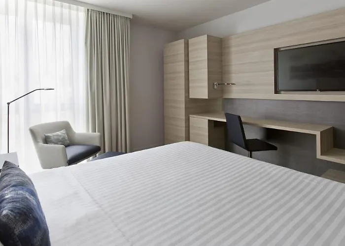 Courtyard By Marriott Oberpfaffenhofen Munich South 길힝